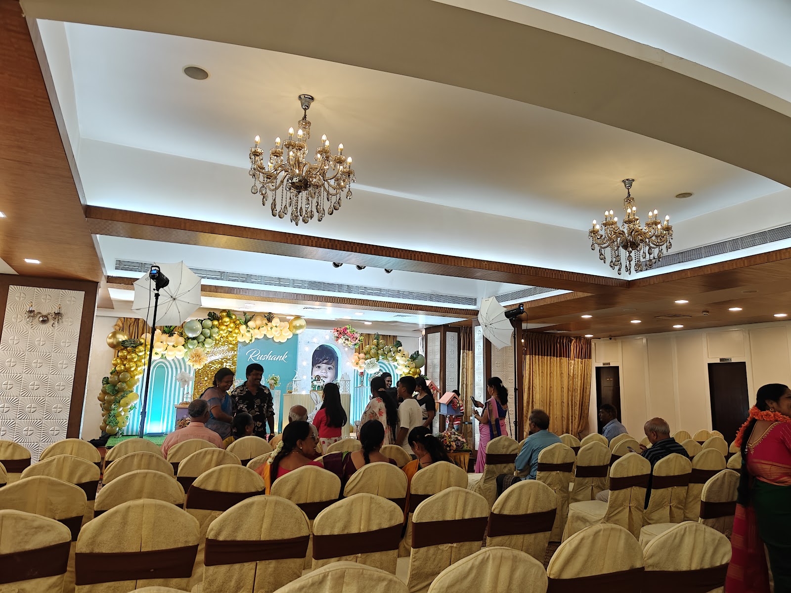 Shubh Banquets — Banquet Hall in Jayanagar, Bangalore (on-site parking, in-house decoration, bar service available, 300–600 guest capacity) — photo 3