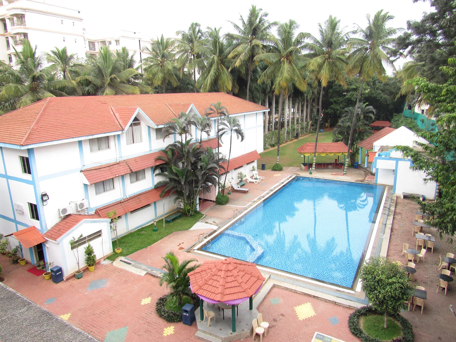 Ramanashree California Resort — Banquet Hall in Bangalore (on-site parking, in-house decoration, outside catering allowed, bar service available)