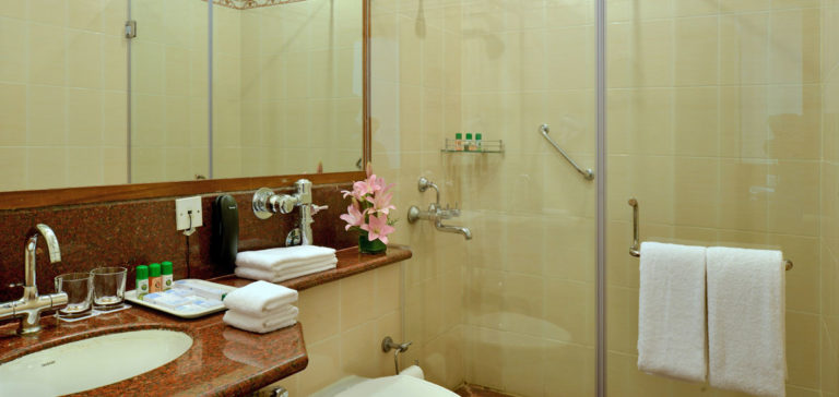 JP Cordial Hotel — Banquet Hall in Gandhi Nagar, Bangalore (on-site parking, in-house decoration, outside catering allowed, bar service available) — photo 3