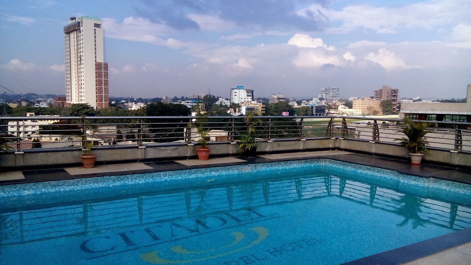 Citadel Sarovar Portico — Banquet Hall in Race Course Road, Bangalore (on-site parking, in-house decoration, outside catering allowed, bar service available) — photo 3
