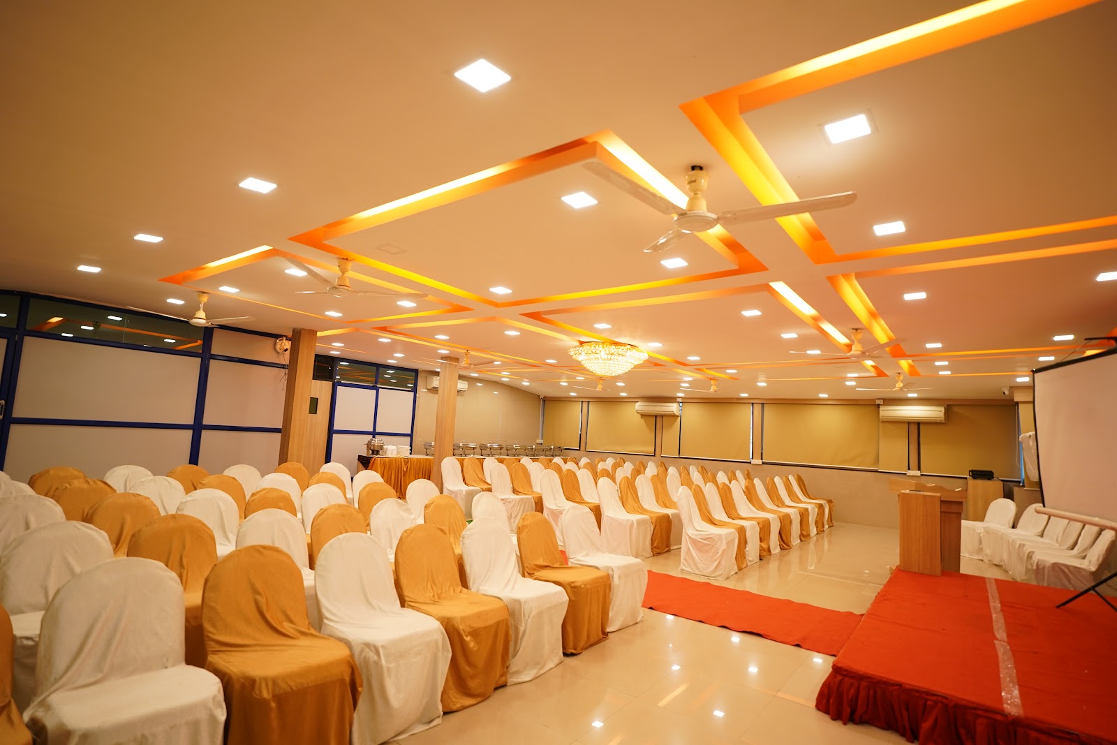 Hotel City Centre Residency — Banquet Hall in Indiranagar, Bangalore (on-site parking, in-house decoration, outside catering allowed, bar service available) — photo 4