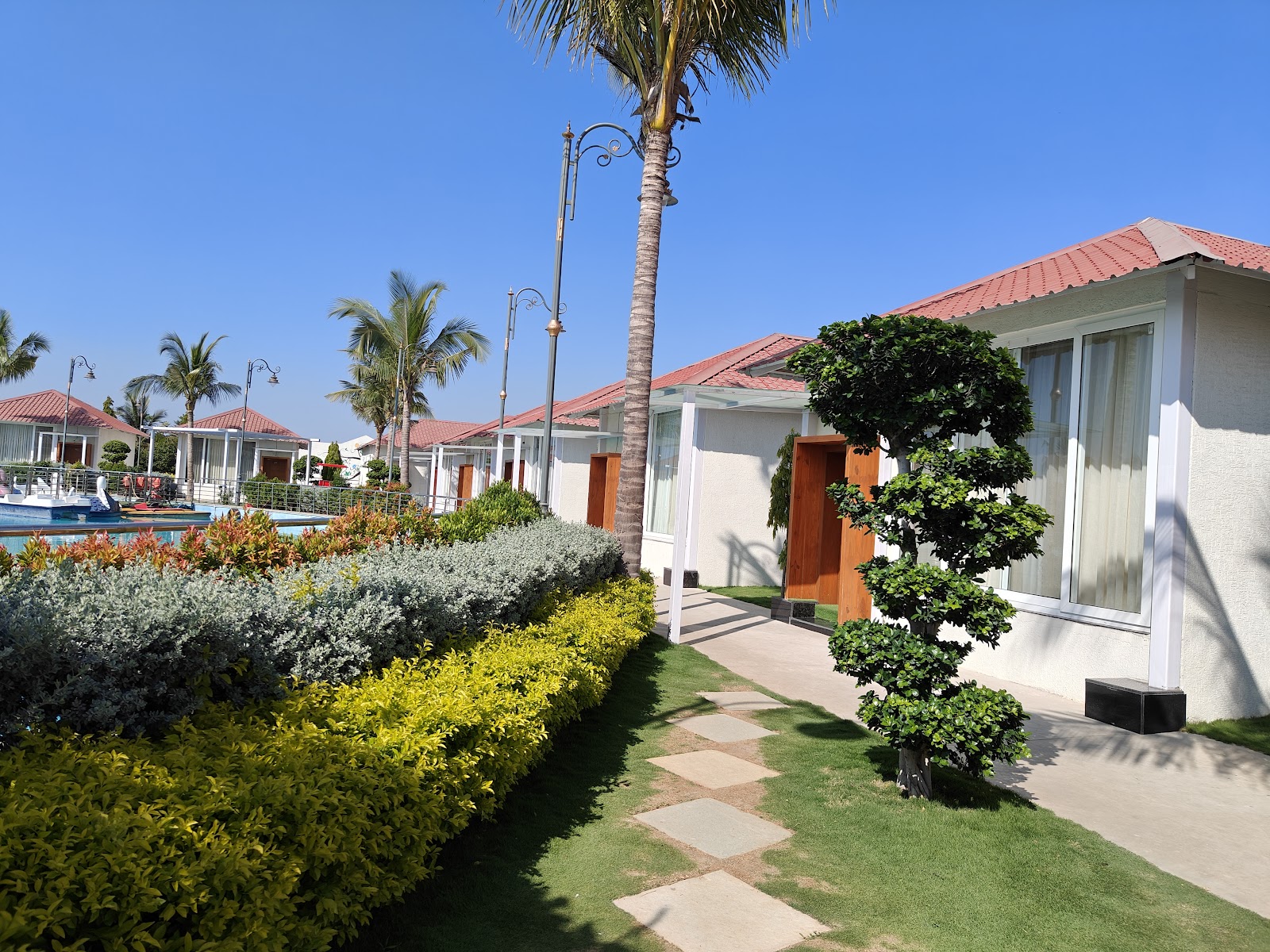 Tripura Resort — Resort in Hyderabad (on-site parking, in-house decoration, bar service available, 800–1200 guest capacity)