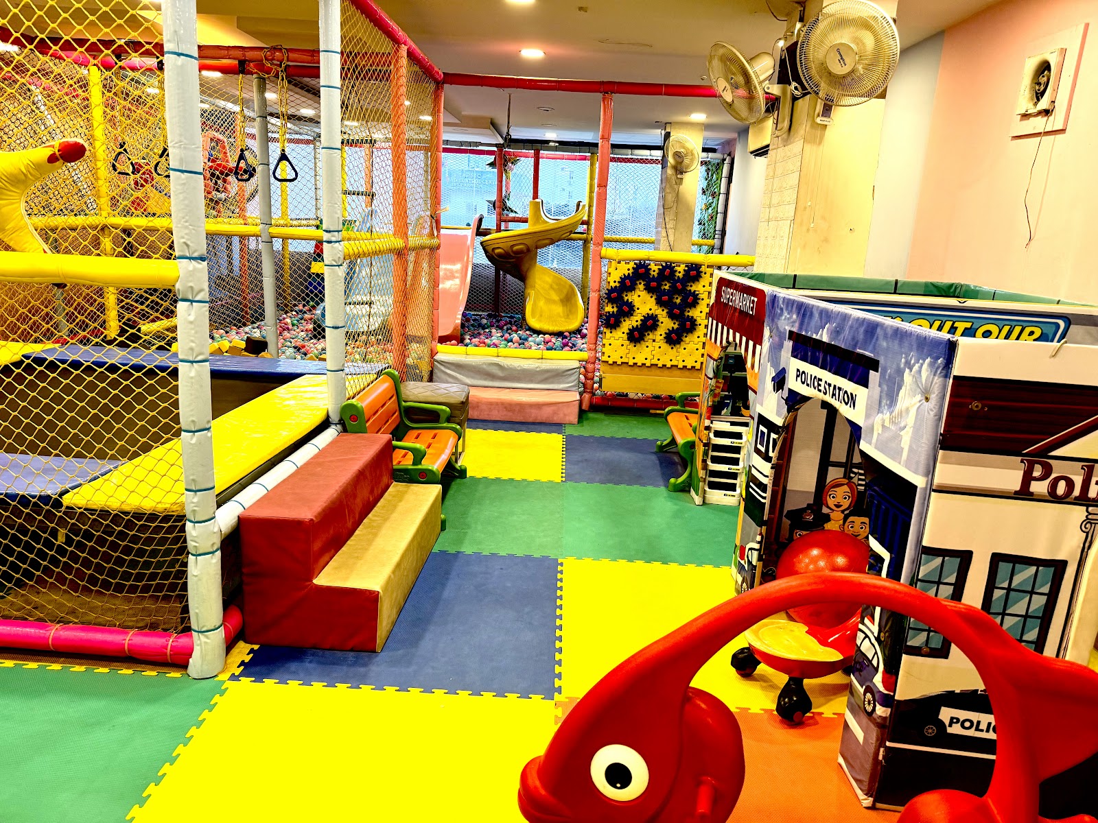 Play Planet — Banquet Hall in LB Nagar, Hyderabad (on-site parking, in-house decoration, bar service available, 4.2★ rated)