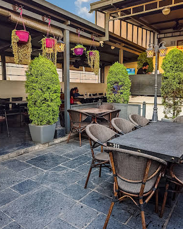 HighDrate Restopub — Banquet Hall in Rajarajeshwari Nagar, Bangalore (on-site parking, in-house decoration, DJ permitted, bar service available) — photo 4