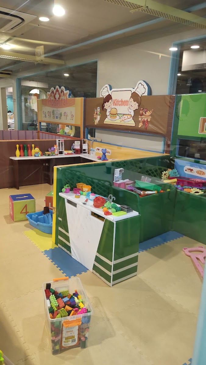 Kidz Mania — Banquet Hall in Madinaguda, Hyderabad (on-site parking, in-house decoration, bar service available, 4.3★ rated) — photo 4