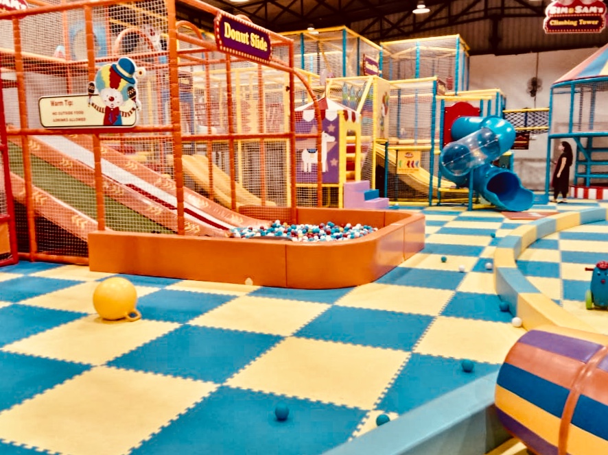 Crazykidzy Play & Party — Banquet Hall in Hyderabad (on-site parking, in-house decoration, bar service available, 4.3★ rated)