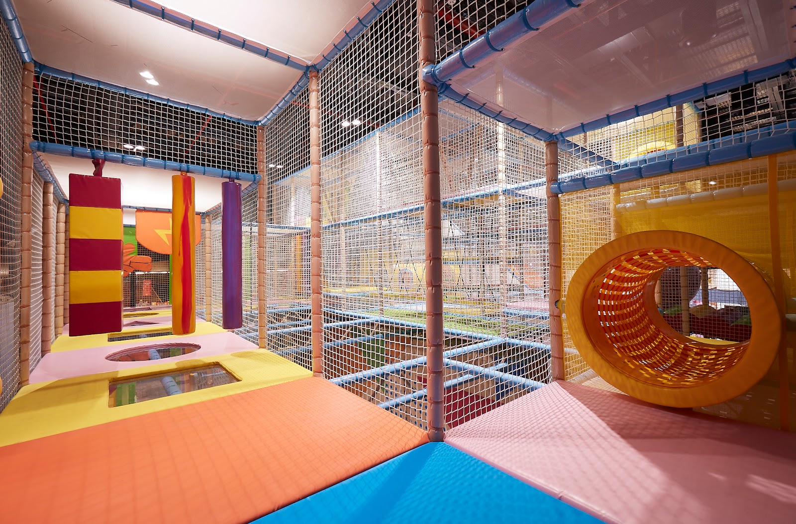 Play 'n' Learn — Banquet Hall in Banjara Hills, Hyderabad (on-site parking, in-house decoration, bar service available, 3.9★ rated) — photo 3