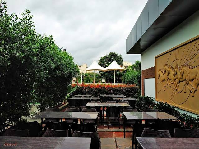 Rang Restaurant & Elite Bar — Restaurant in Hyderabad (on-site parking, in-house decoration, DJ permitted, bar service available)