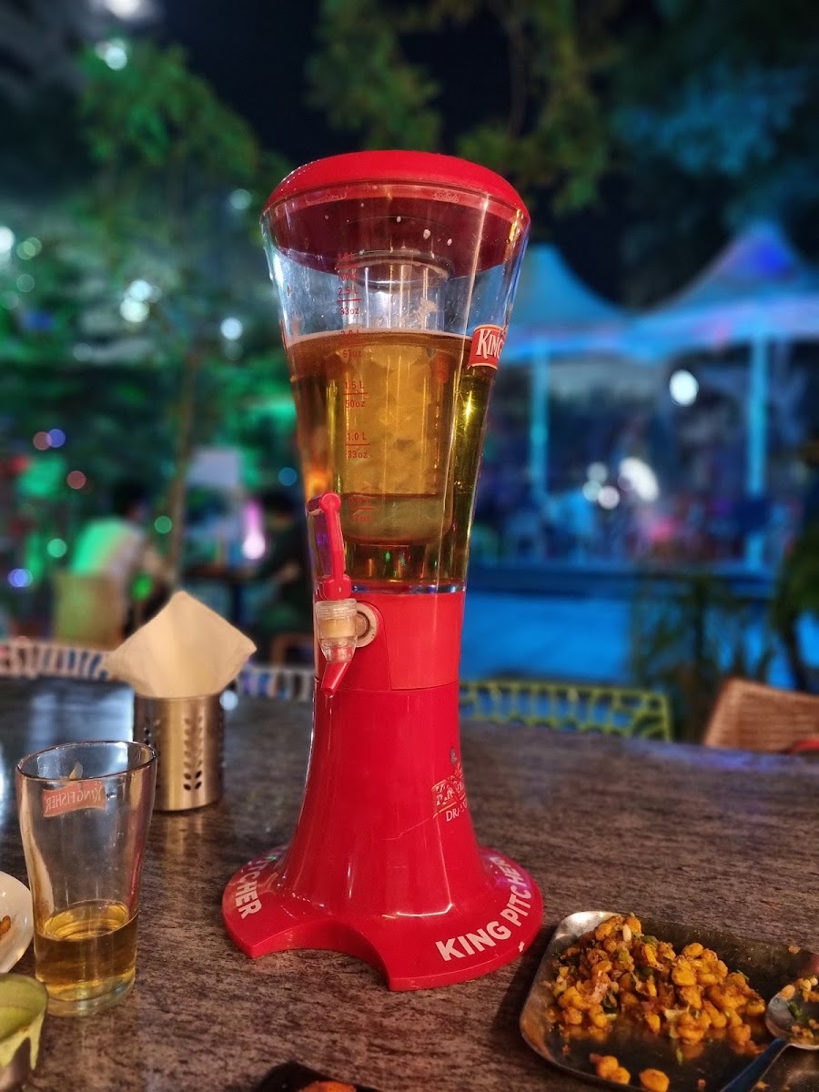Rang Restaurant & Elite Bar — Restaurant in Nizampet, Hyderabad (on-site parking, in-house decoration, DJ permitted, bar service available) — photo 2