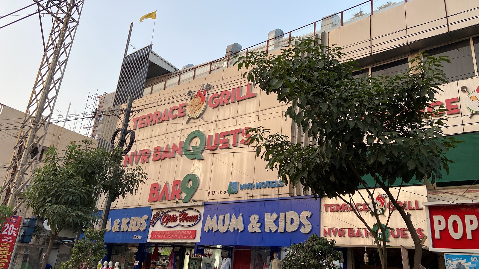 Bar 9 — Pub/Bar in Secunderabad, Hyderabad (on-site parking, in-house decoration, DJ permitted, bar service available) — photo 4