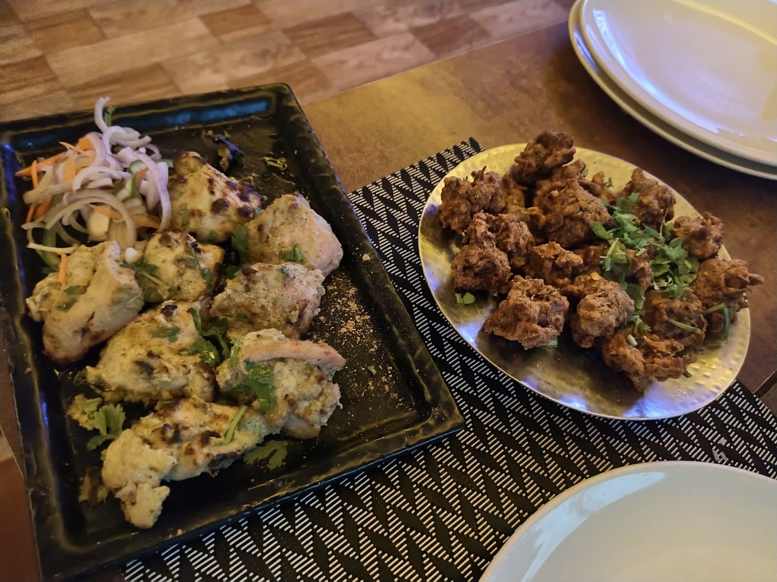 Crystal Restaurant & Bar — Restaurant in Himayat Nagar, Hyderabad (on-site parking, in-house decoration, DJ permitted, bar service available) — photo 2
