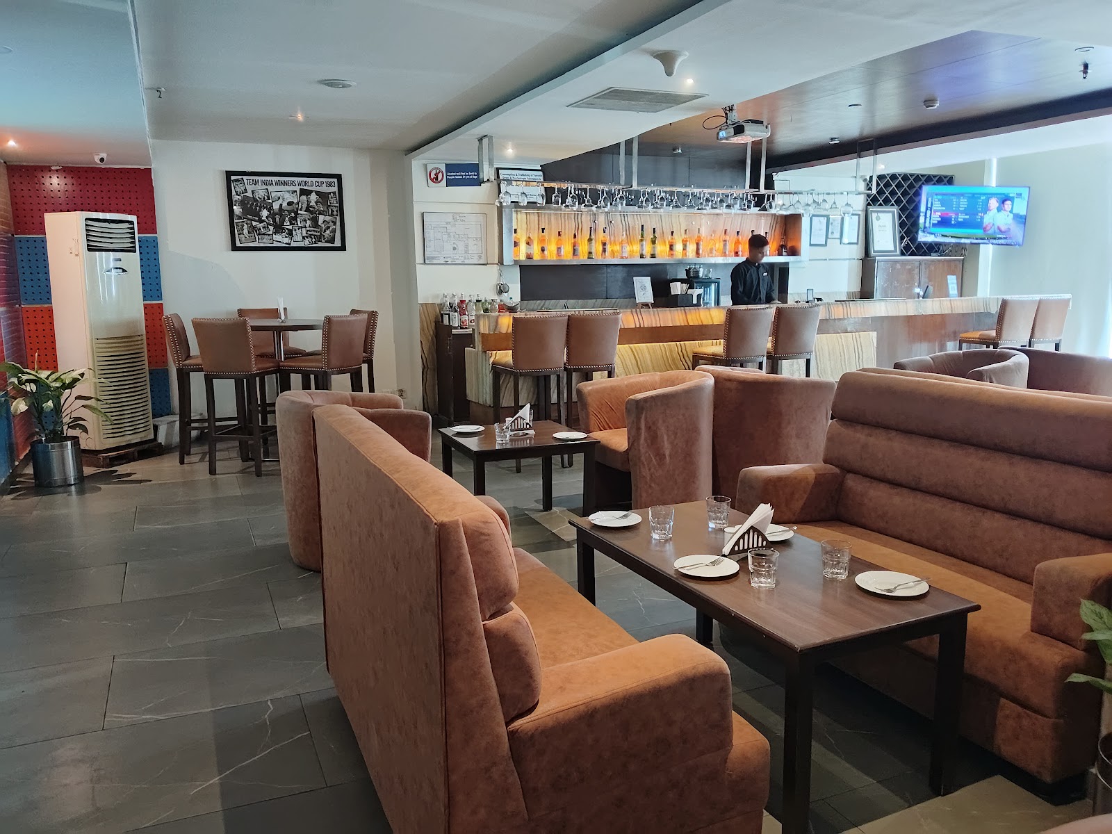 Hydrate — Banquet Hall in Hyderabad (on-site parking, in-house decoration, DJ permitted, bar service available)
