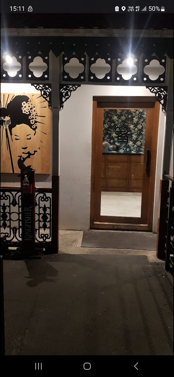 Hashi - Asian Bar & Kitchen — Pub/Bar in Begumpet, Hyderabad (on-site parking, in-house decoration, DJ permitted, bar service available) — photo 4
