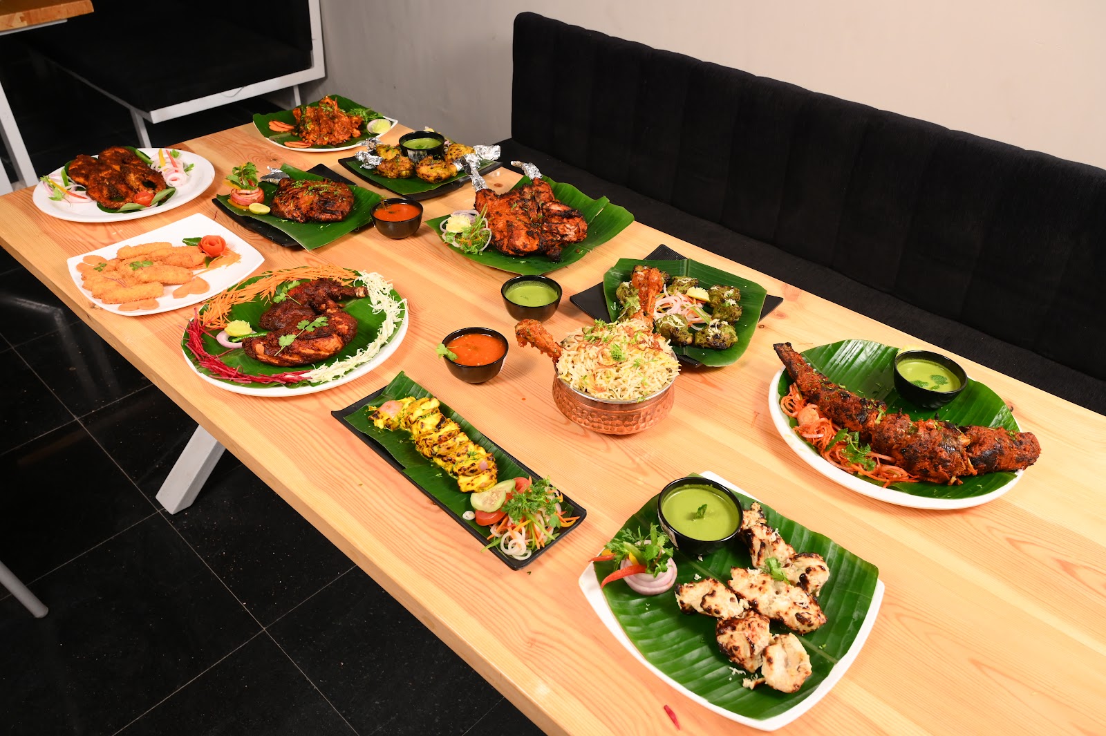 Seasons Restaurant and Bar — Restaurant in Kukatpally, Hyderabad (on-site parking, in-house decoration, DJ permitted, bar service available) — photo 2