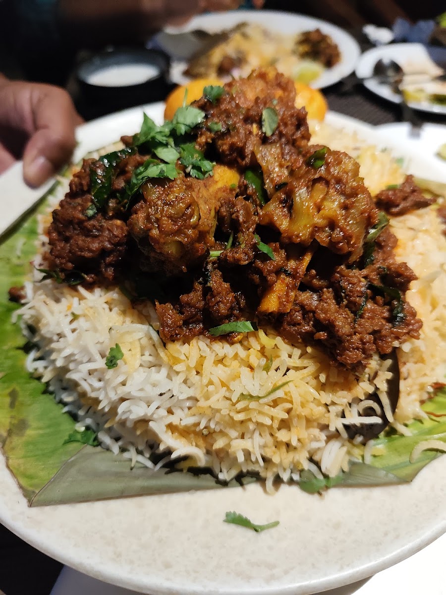 Seasons Restaurant and Bar — Restaurant in Kukatpally, Hyderabad (on-site parking, in-house decoration, DJ permitted, bar service available) — photo 4