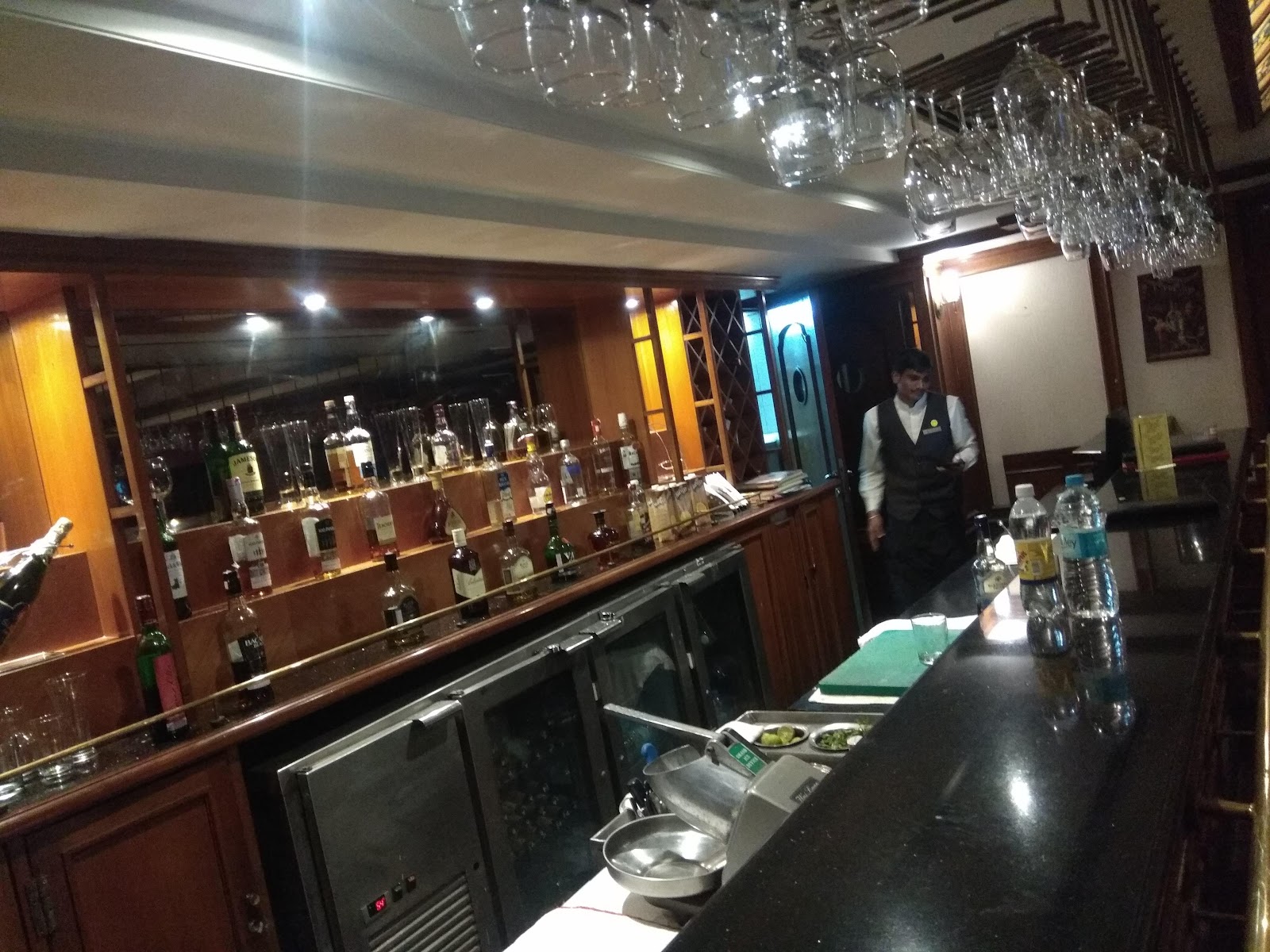 Harry's Pub — Banquet Hall in Ameerpet, Hyderabad (on-site parking, in-house decoration, DJ permitted, bar service available) — photo 4
