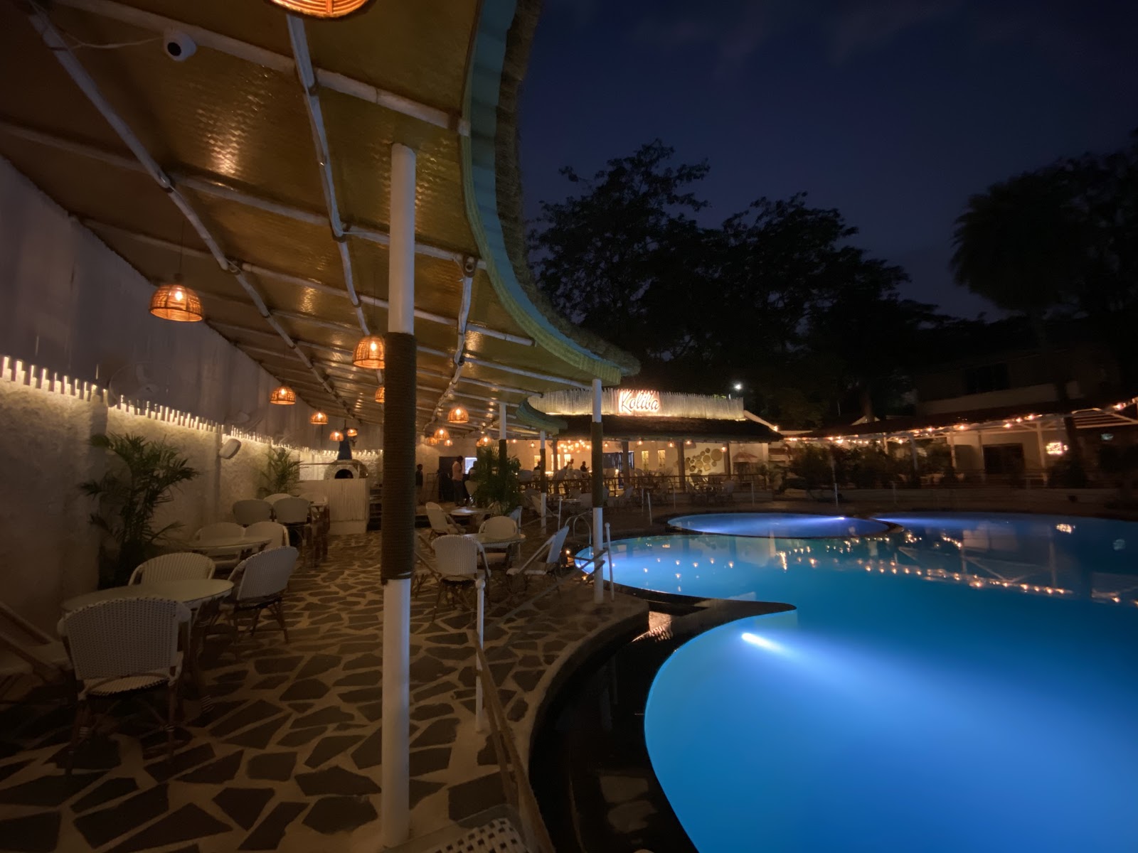 Koliba Bar and Cafe — Restaurant in Begumpet, Hyderabad (on-site parking, in-house decoration, DJ permitted, bar service available) — photo 3