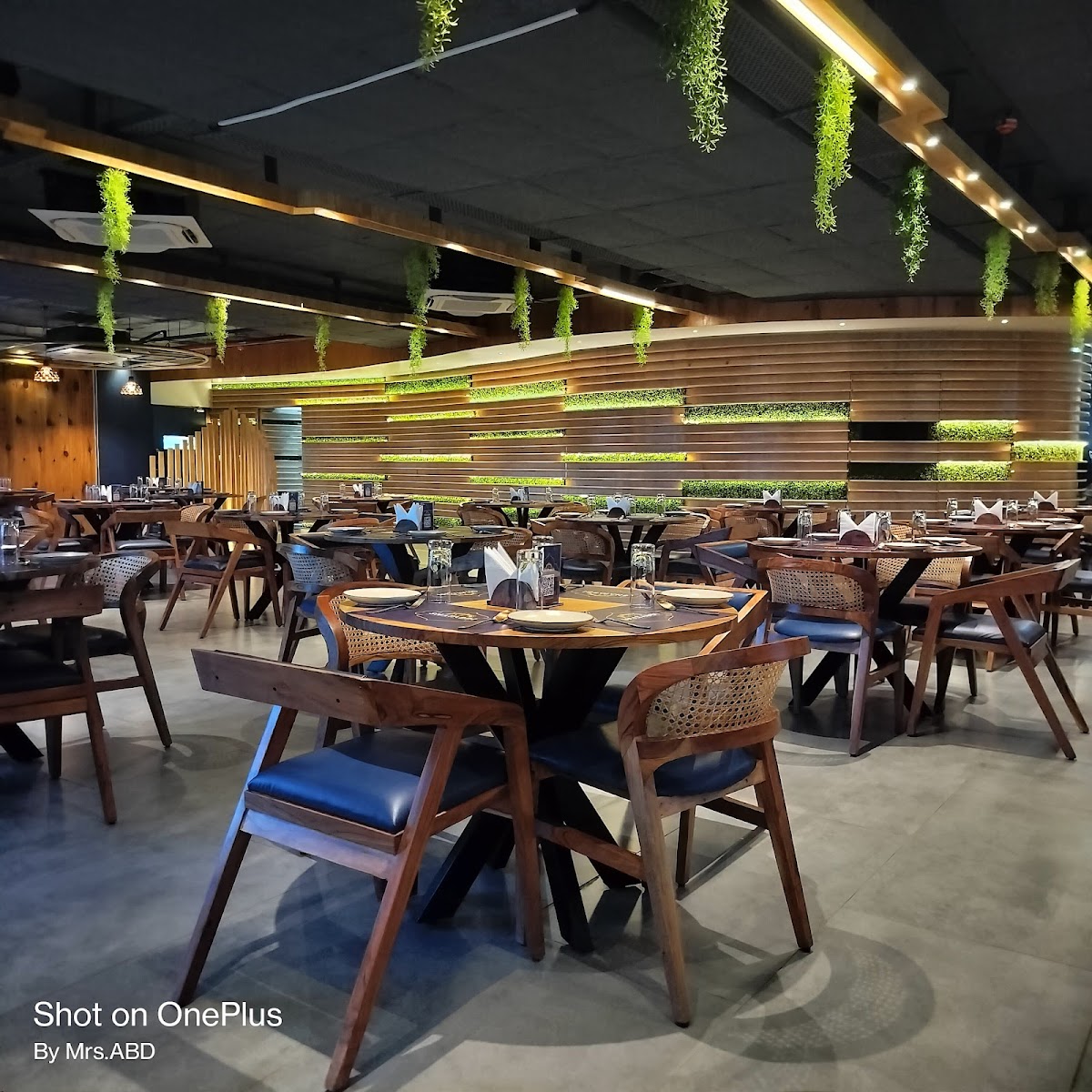 Shatabdi Indian Kitchen & Bar — Pub/Bar in Jubilee Hills, Hyderabad (on-site parking, in-house decoration, DJ permitted, bar service available) — photo 4