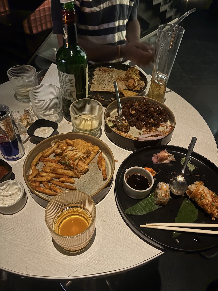 Luft Bar and Kitchen — Pub/Bar in Jubilee Hills, Hyderabad (on-site parking, in-house decoration, DJ permitted, bar service available) — photo 2