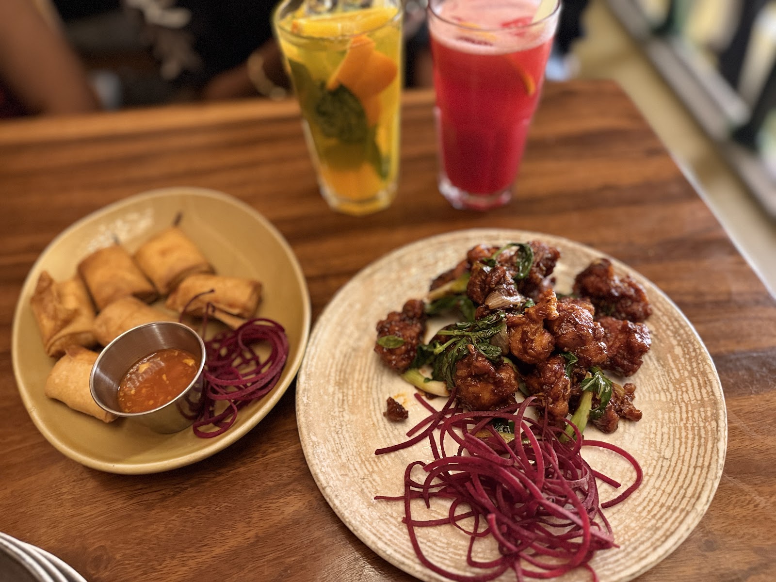 Makau Kitchen and Bar — Pub/Bar in Jubilee Hills, Hyderabad (on-site parking, in-house decoration, DJ permitted, bar service available) — photo 2