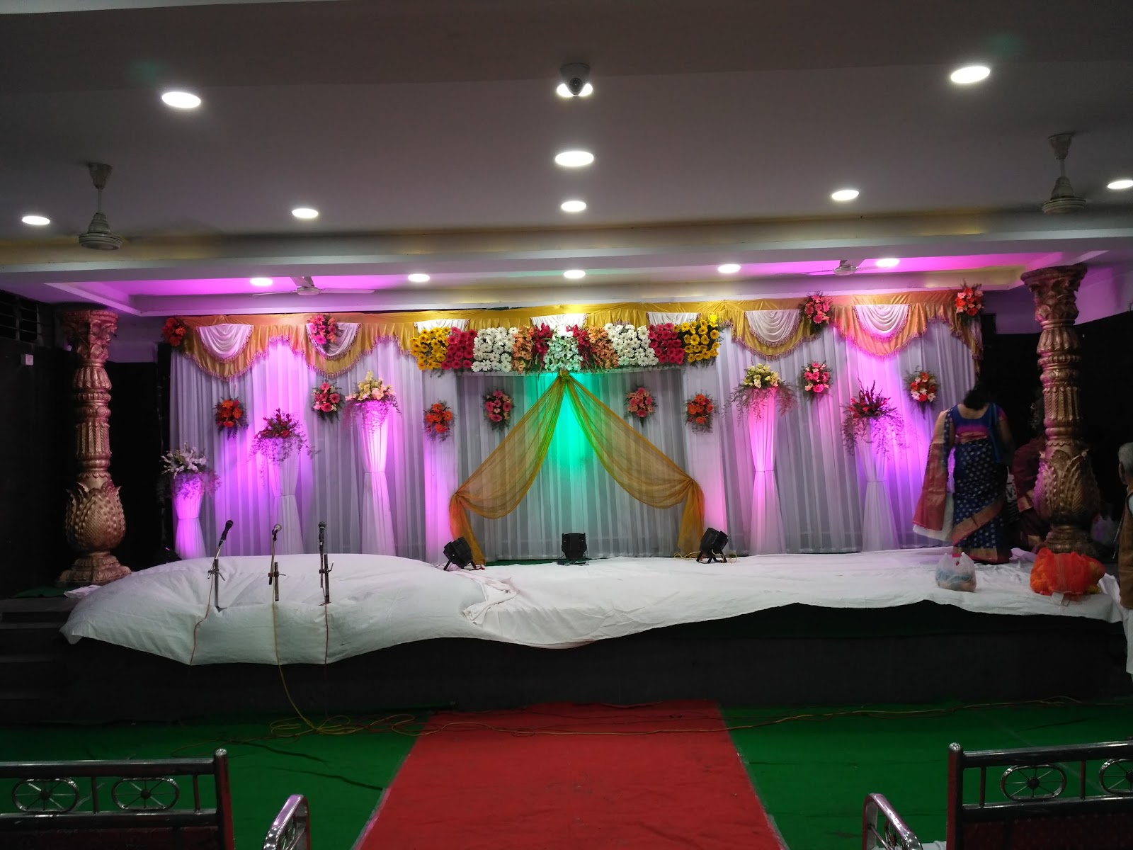 Dashnam Goswami Mandal — Banquet Hall in Begum Bazar, Hyderabad (on-site parking, in-house decoration, DJ permitted, bar service available) — photo 2