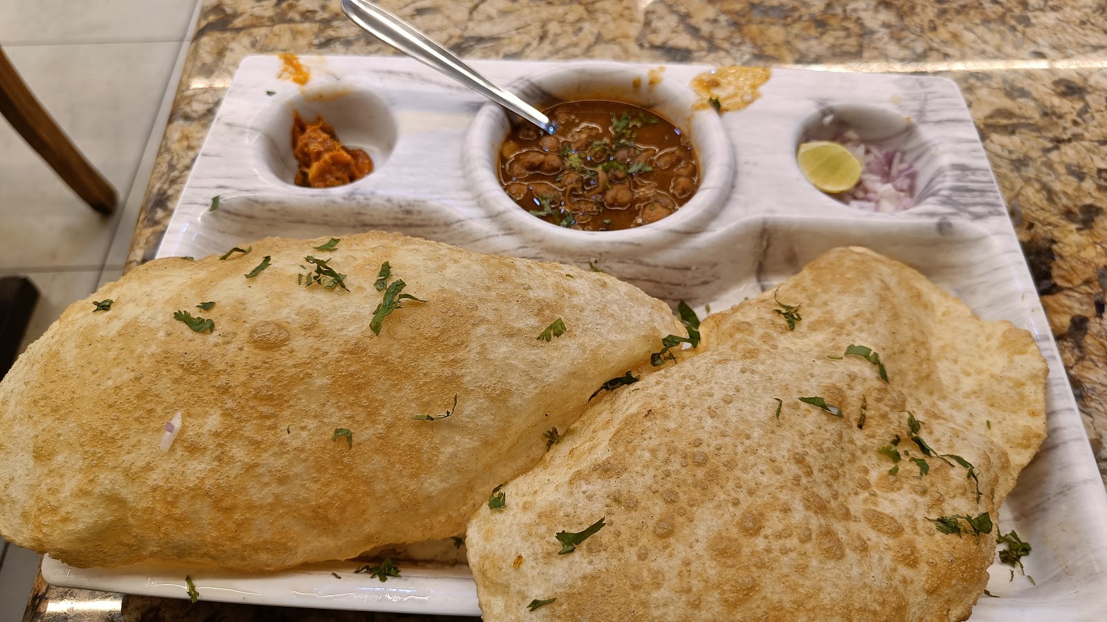 Aamantran Hotel & Banquets — Banquet Hall in RTC Cross Roads, Hyderabad (on-site parking, in-house decoration, bar service available, 350–550 guest capacity) — photo 2