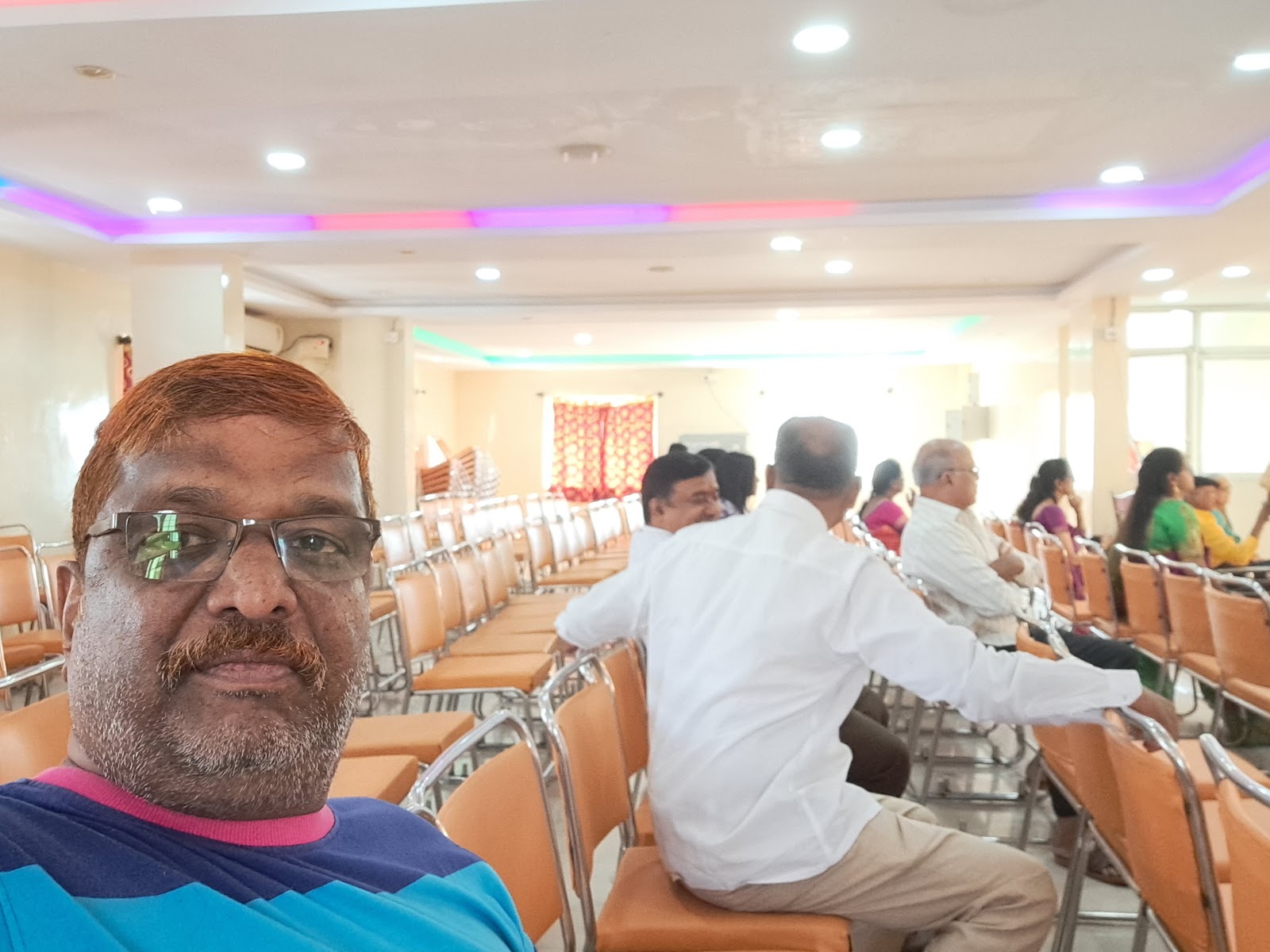 Rkm Banquet Hall — Banquet Hall in Warasiguda, Hyderabad (on-site parking, in-house decoration, bar service available, 250–400 guest capacity) — photo 3