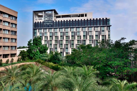 Courtyard By Marriott Hyderabad — Banquet Hall in Hyderabad (on-site parking, in-house decoration, outside catering allowed, bar service available)