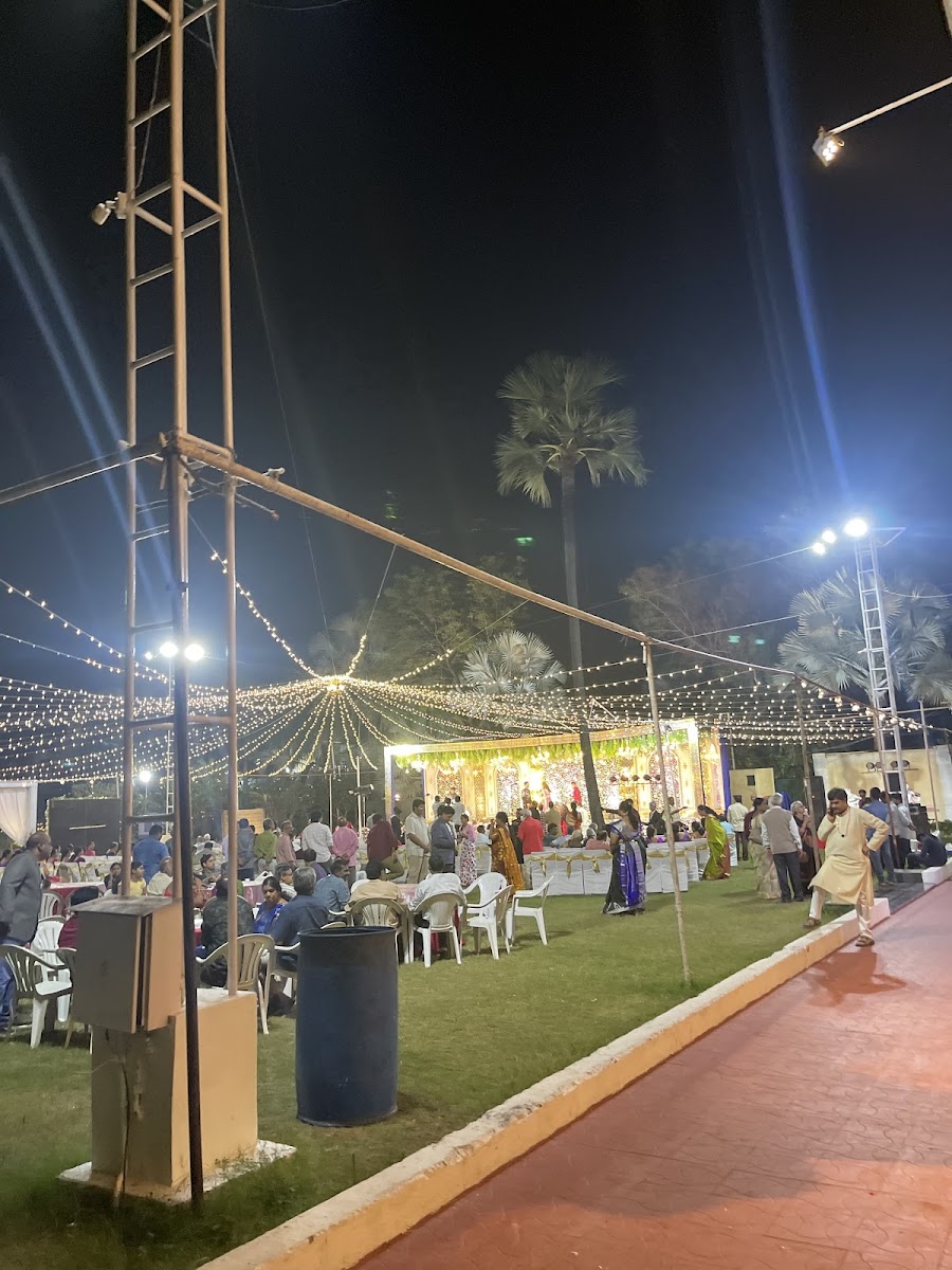 Vorla Laxma Reddy Garden — Banquet Hall in Vayupuri, Hyderabad (on-site parking, in-house decoration, DJ permitted, bar service available) — photo 2