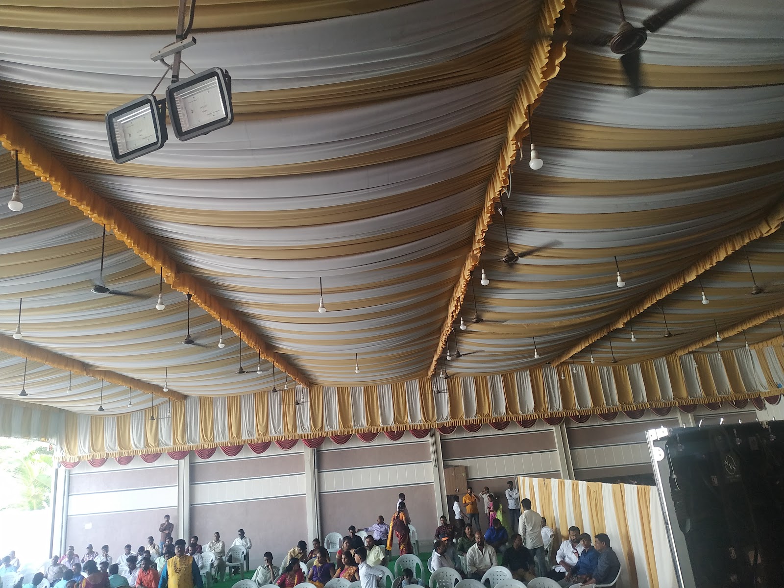 Veerabhadra Swamy Function Hall — Banquet Hall in Patancheru, Hyderabad (on-site parking, in-house decoration, DJ permitted, bar service available) — photo 3