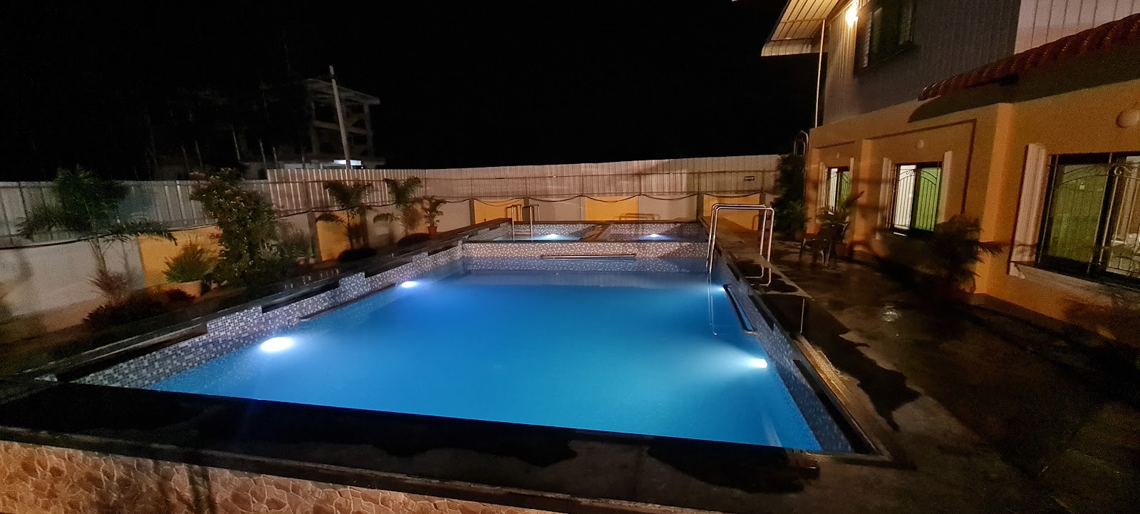 Kashmir Farmhouse — Farm House in Aziz Nagar, Hyderabad (on-site parking, in-house decoration, bar service available, 4.2★ rated) — photo 3