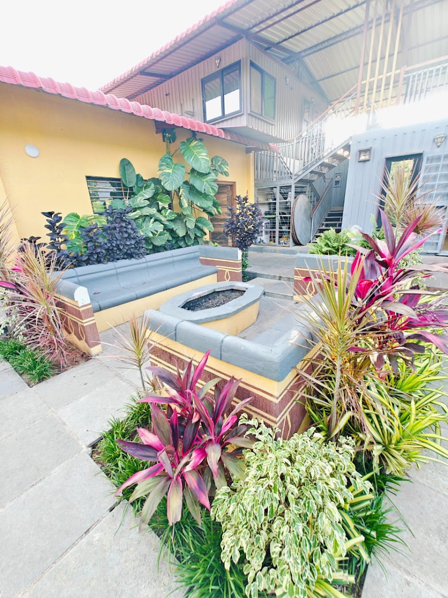 Kashmir Farmhouse — Farm House in Aziz Nagar, Hyderabad (on-site parking, in-house decoration, bar service available, 4.2★ rated) — photo 4
