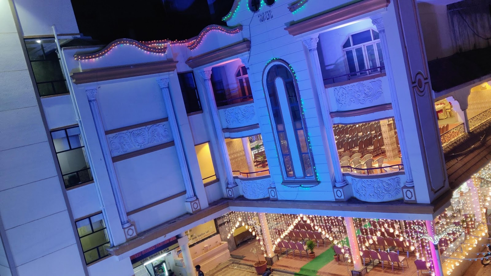 Gouhar Gulshan Function Hall · Moghalpura — Banquet Hall in Hyderabad (on-site parking, in-house decoration, DJ permitted, bar service available)