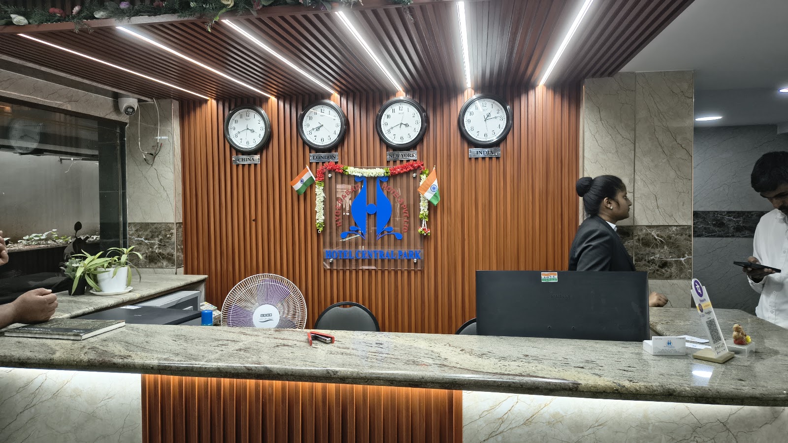 Hotel Central Park — Banquet Hall in Hyderguda, Hyderabad (on-site parking, in-house decoration, outside catering allowed, bar service available) — photo 4
