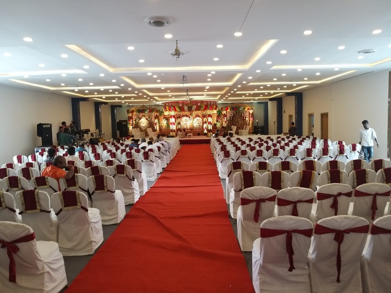Bantia Gardens — Banquet Hall in Sikh Village, Hyderabad (on-site parking, in-house decoration, DJ permitted, bar service available) — photo 2