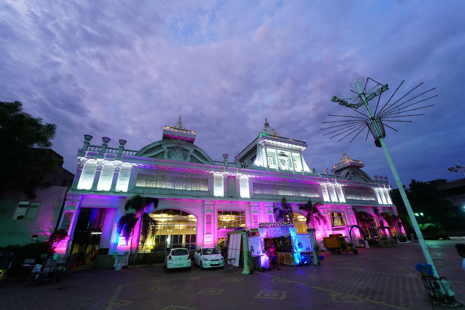 Grand Imperial Function Palace — Banquet Hall in Chaderghat, Hyderabad (on-site parking, in-house decoration, DJ permitted, bar service available) — photo 2