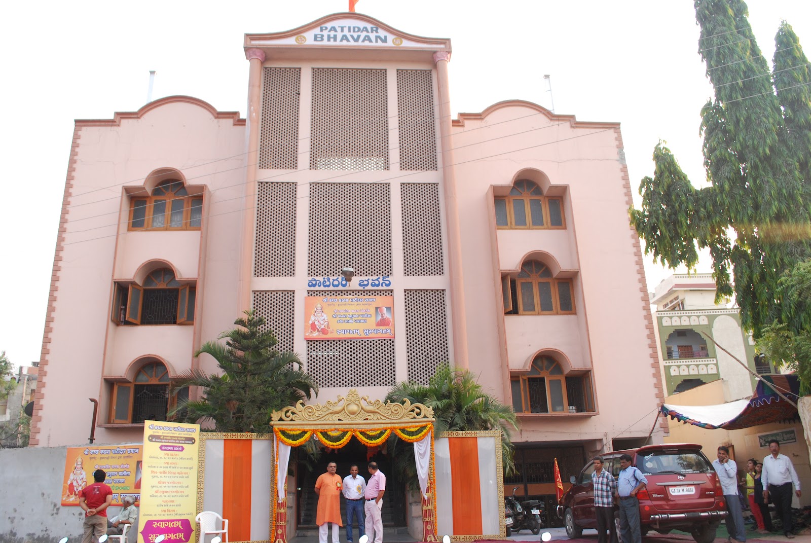 Patidar Bhavan · Moosapet — Banquet Hall in Hyderabad (on-site parking, in-house decoration, DJ permitted, bar service available)