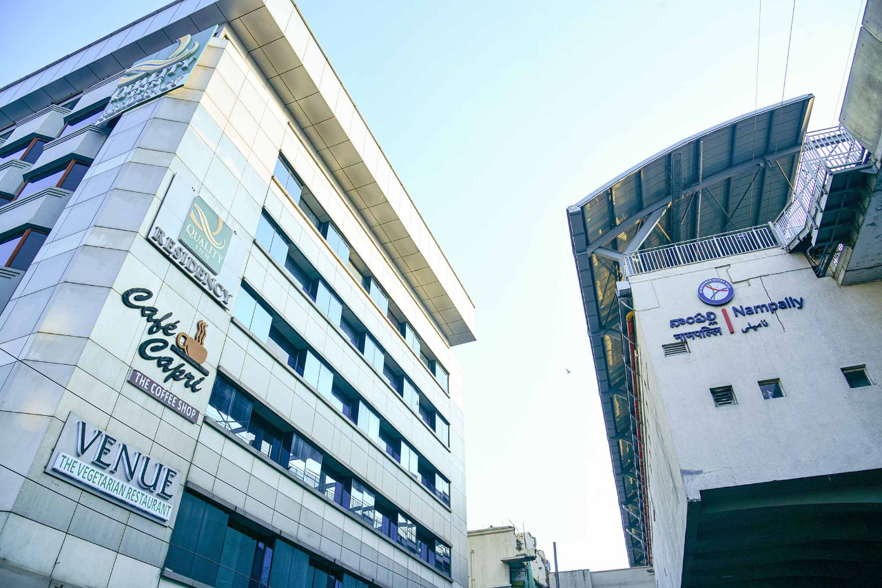 Hotel Quality Inn Residency — Banquet Hall in Hyderabad (on-site parking, in-house decoration, outside catering allowed, bar service available)