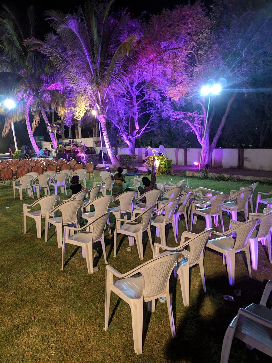 Samala Venkata Sanjeeva Reddy Gardens — Banquet Hall in Bolarum, Hyderabad (on-site parking, in-house decoration, DJ permitted, bar service available) — photo 2