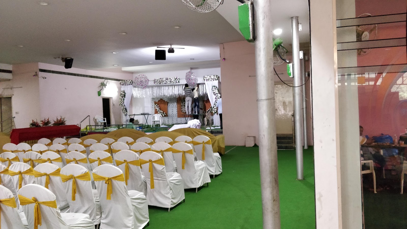 Yadagiri Function Hall — Banquet Hall in Mallapur, Hyderabad (on-site parking, in-house decoration, DJ permitted, bar service available) — photo 3