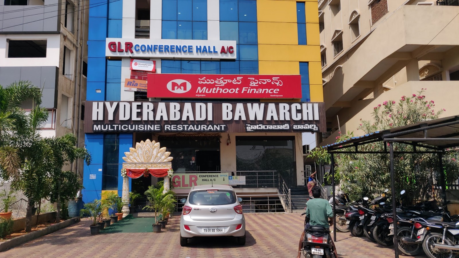 Glr Function Hall — Banquet Hall in Hastinapuram, Hyderabad (on-site parking, in-house decoration, bar service available, 200–300 guest capacity) — photo 3