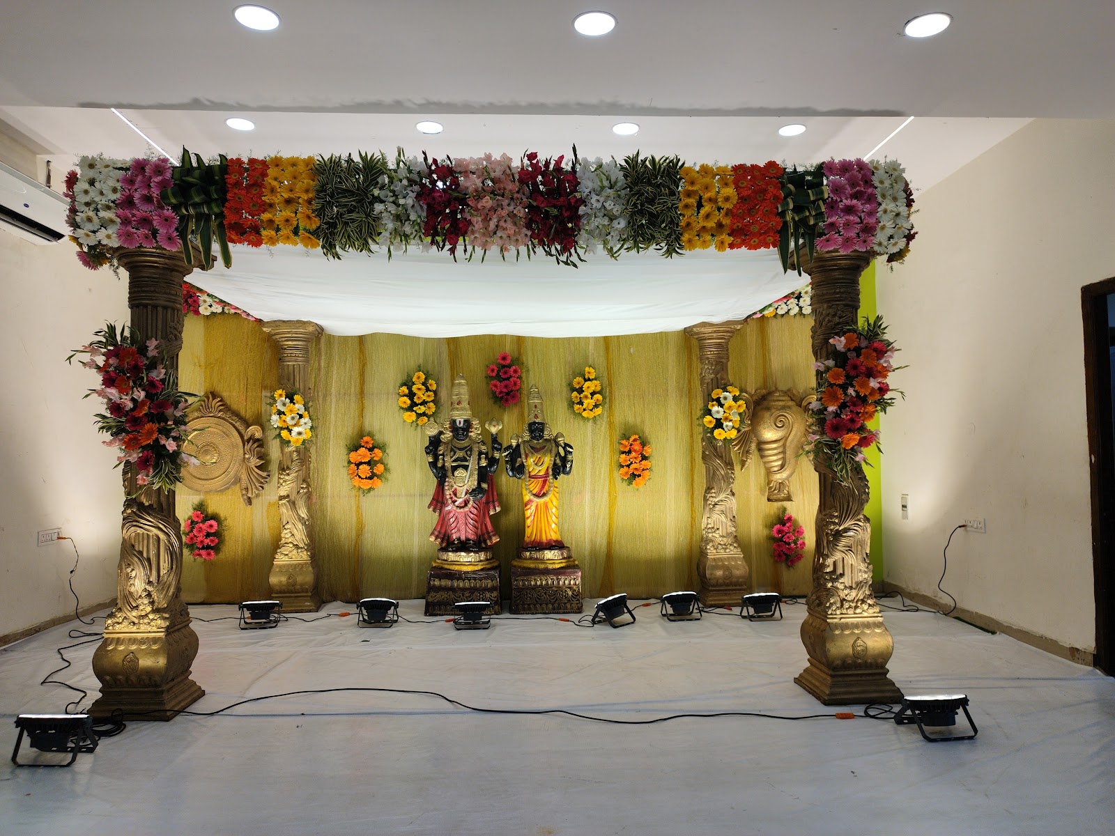 Amr Convention Hall — Banquet Hall in Hastinapuram, Hyderabad (on-site parking, in-house decoration, DJ permitted, bar service available) — photo 2