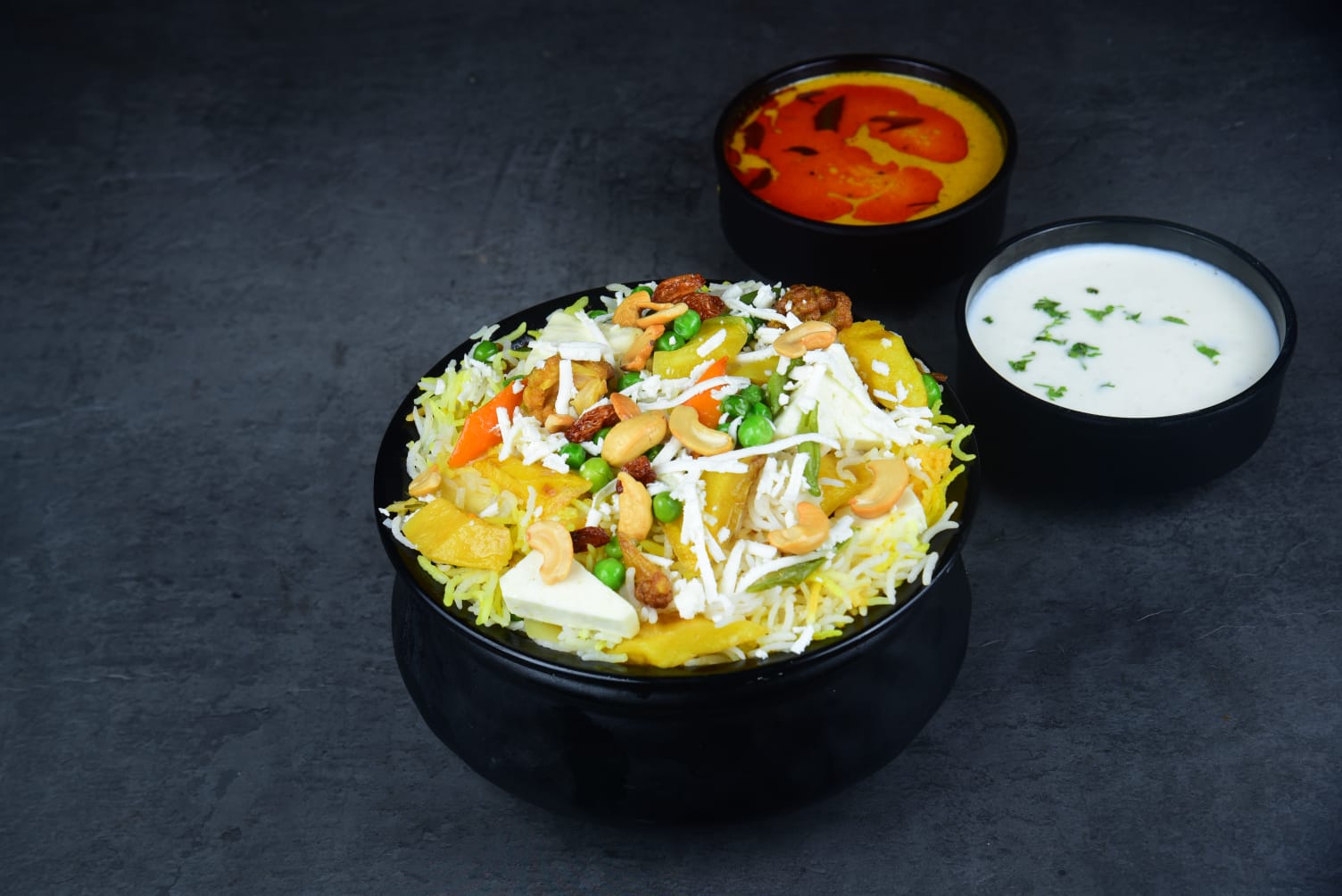 Hotel Kinara Grand · Hafeezpet — Banquet Hall in Hafeezpet, Hyderabad (on-site parking, in-house decoration, outside catering allowed, bar service available) — photo 4