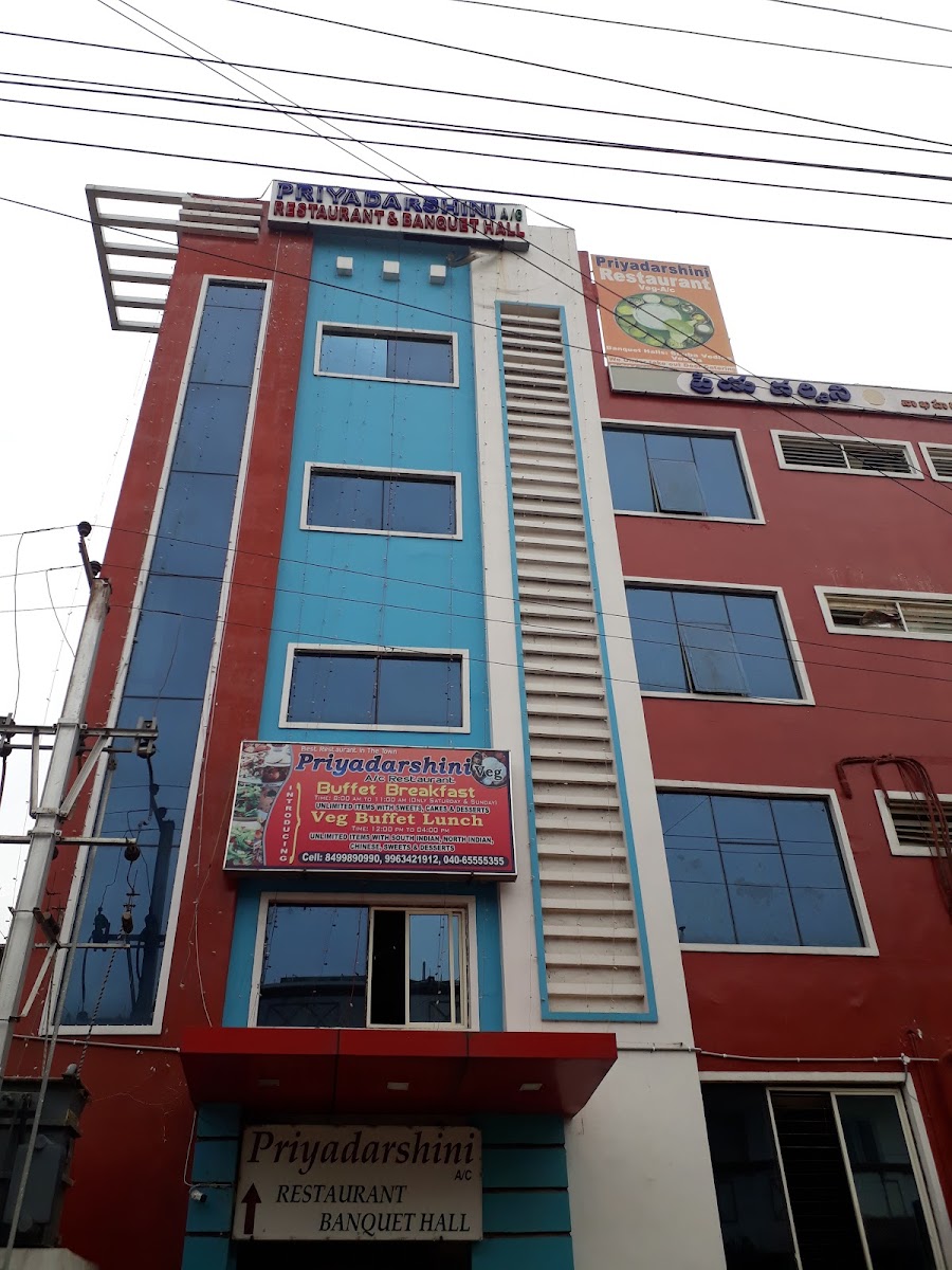 Priyadarshini Banquet Hall — Banquet Hall in Quthbullapur, Hyderabad (on-site parking, in-house decoration, outside catering allowed, bar service available) — photo 4