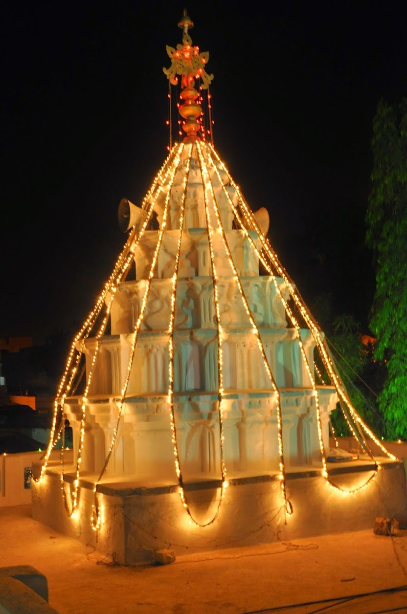 Sri Venugopala Swamy Temple — Banquet Hall in Quthbullapur, Hyderabad (on-site parking, in-house decoration, DJ permitted, bar service available) — photo 4