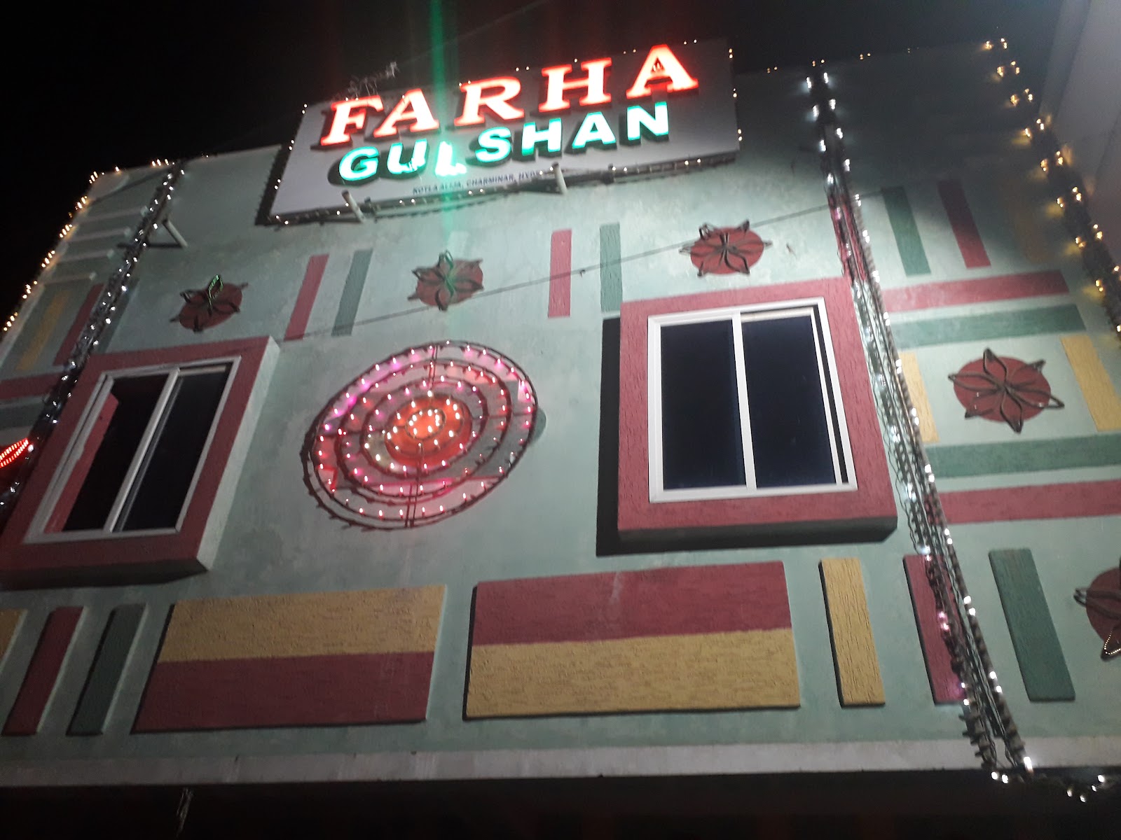 Farah Gulshan Function Hall — Banquet Hall in Hyderabad (on-site parking, in-house decoration, DJ permitted, bar service available)