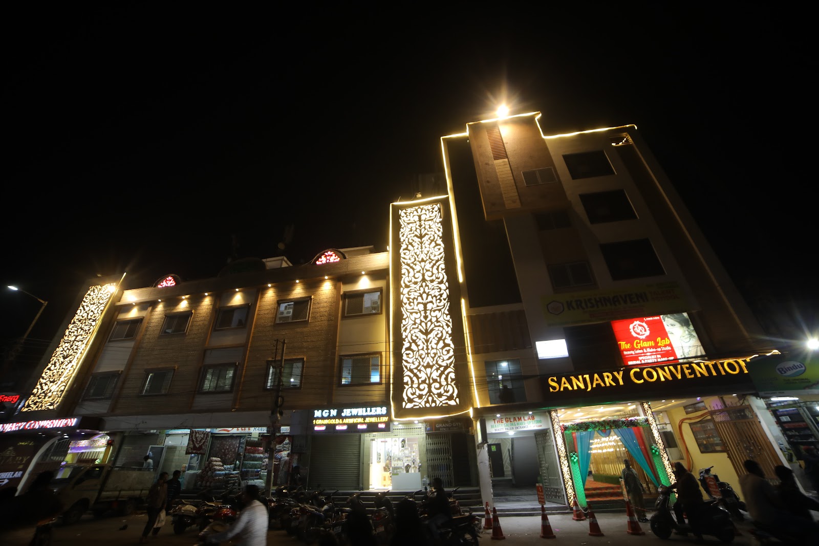 Sanjary Convention — Banquet Hall in Yakutpura, Hyderabad (on-site parking, in-house decoration, DJ permitted, bar service available) — photo 4