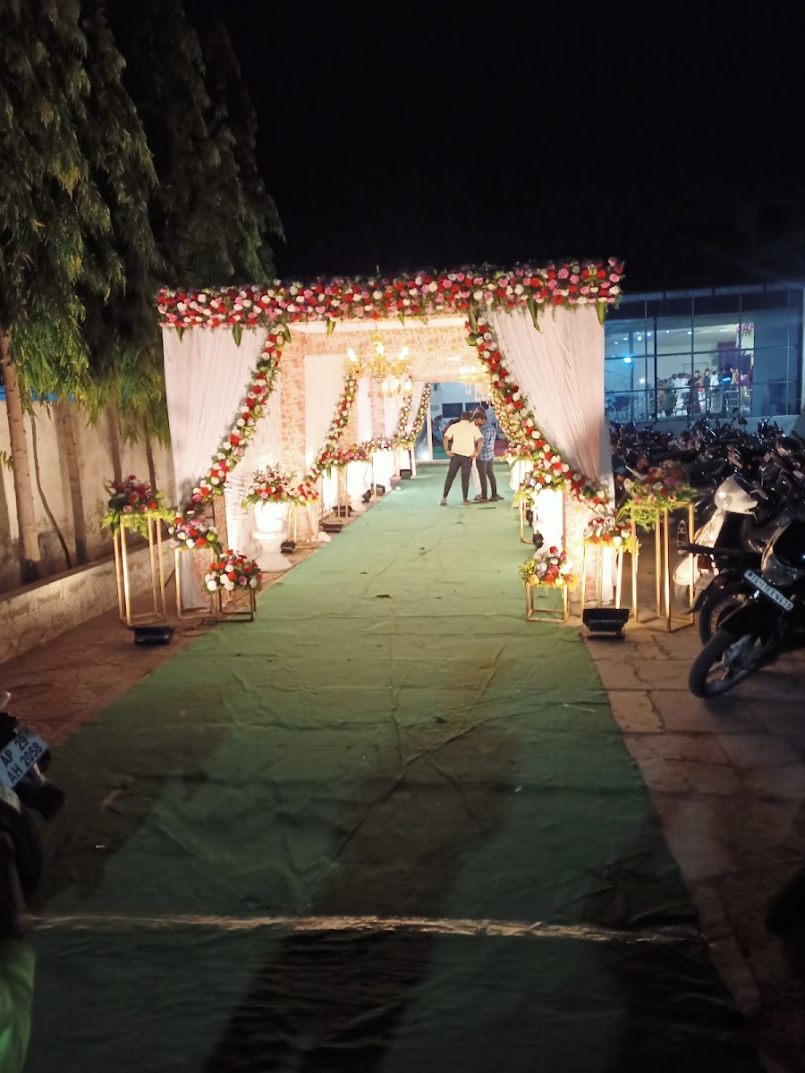 Y.linga Reddy Gardens — Banquet Hall in Ramanthapur, Hyderabad (on-site parking, in-house decoration, DJ permitted, bar service available) — photo 2
