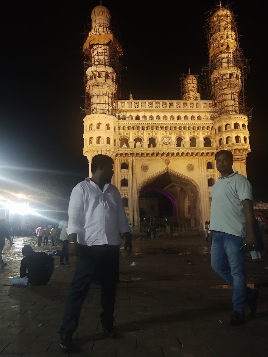 Sadaat Plaza Function Hall — Banquet Hall in Charminar, Hyderabad (on-site parking, in-house decoration, DJ permitted, bar service available) — photo 2