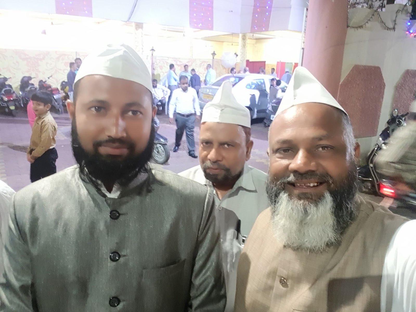 Sadaat Plaza Function Hall — Banquet Hall in Charminar, Hyderabad (on-site parking, in-house decoration, DJ permitted, bar service available) — photo 4